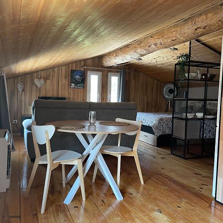 Sublime Studio De Caractere ,50 M2 Climatise . Montlaur-en-Diois Екстериор снимка